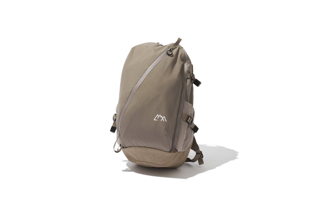 CMF 24AW BACKPACKERZ 32 SMOOTH NYLON – Livin Co.