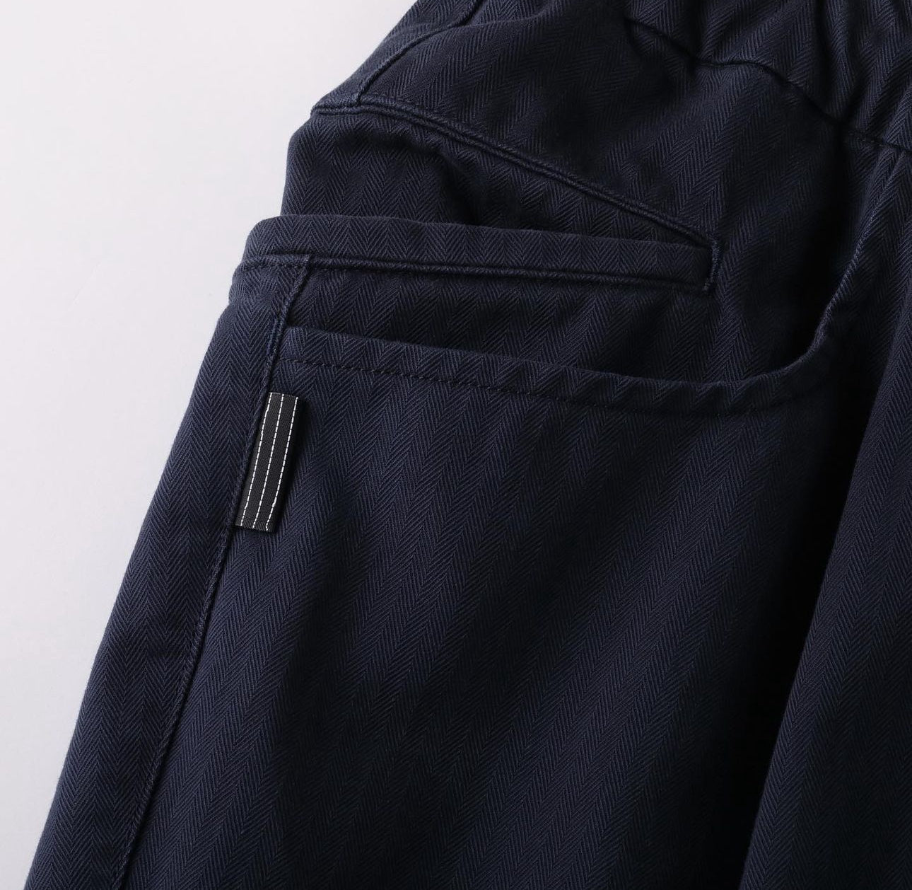 S.F.C 24AW - WIDE TAPERED EASY PANTS (HERRINGBONE)